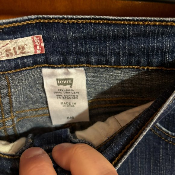 Levi’s Perfectly Slimming Bootcut 512 Jeans Size 6M - Picture 10 of 16